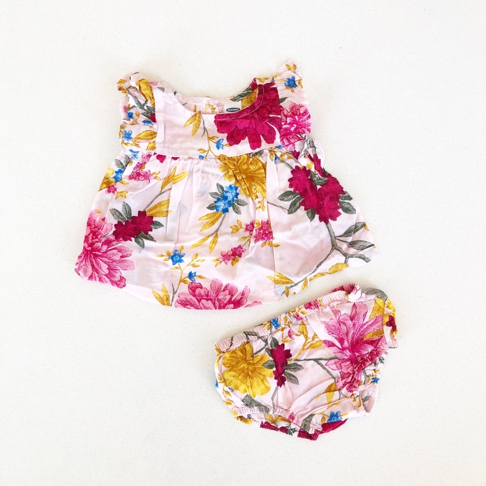 Old Navy Floral Matching Set